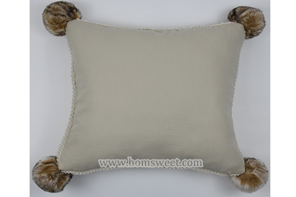 Luxury Decorative Knitted Pillow 