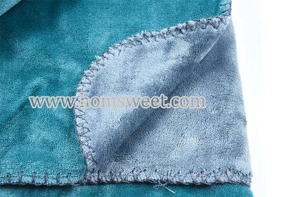 Hot Selling 2 color Mink Fleece Throw