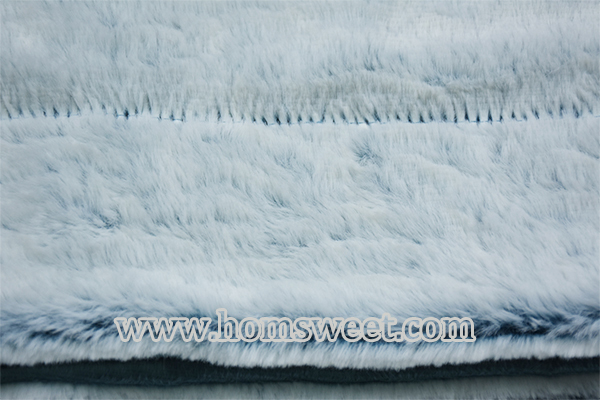 Luxury Back printed faux fur throw with micro plush backing